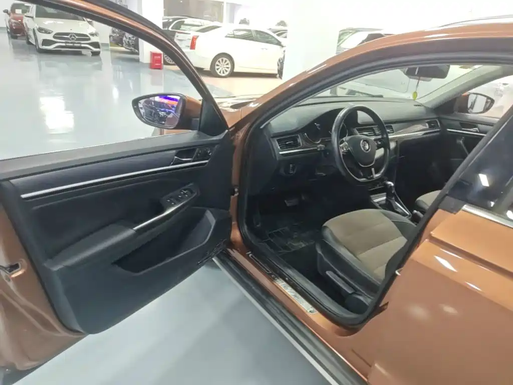 Volkswagen C-Trek — миниатюра 16