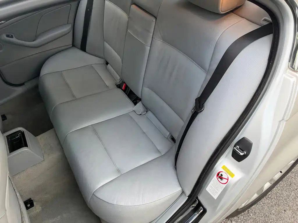 BMW 3 Series — миниатюра 14