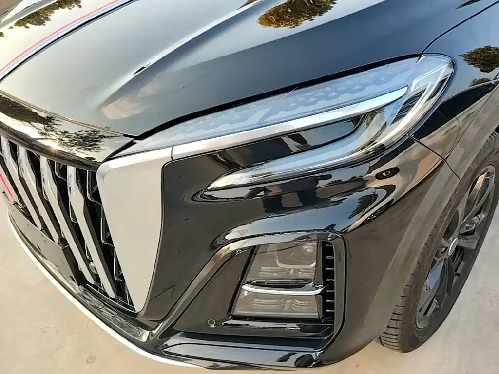 Hongqi Hongqi HS3 PHEV — миниатюра 24