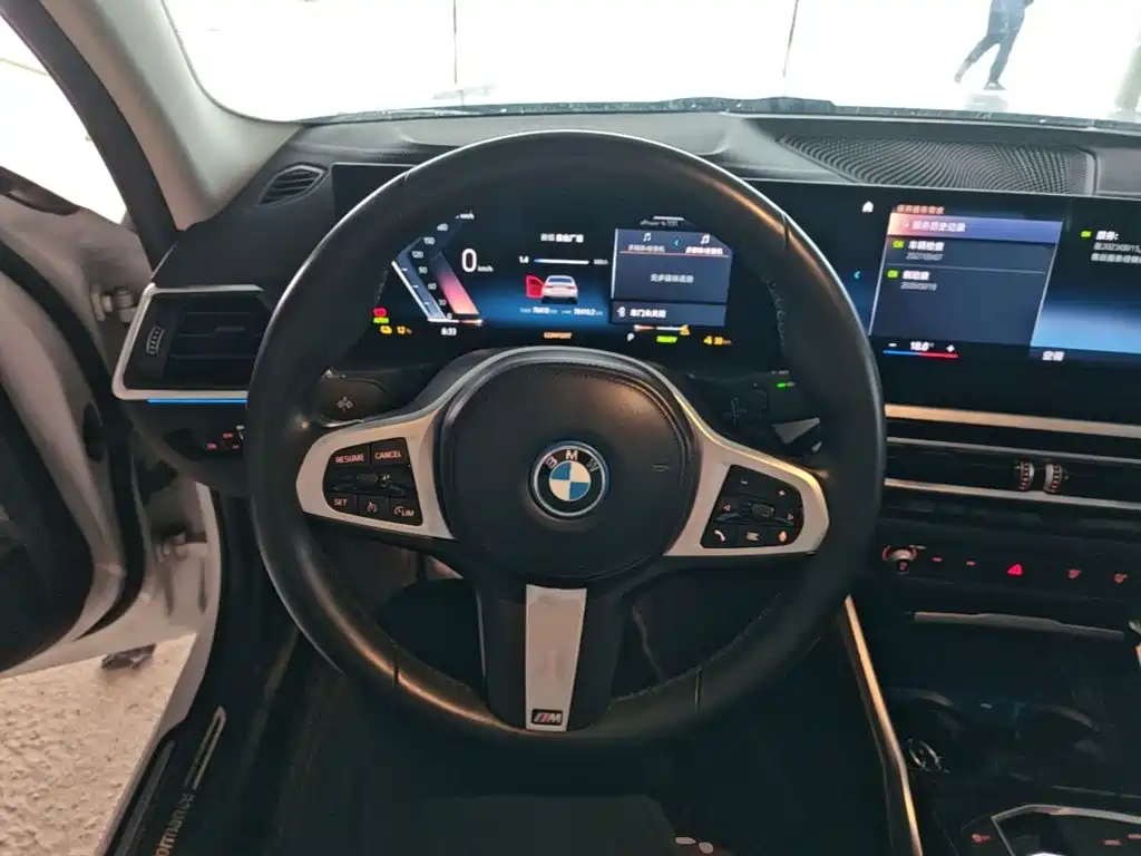 BMW i3 — миниатюра 11