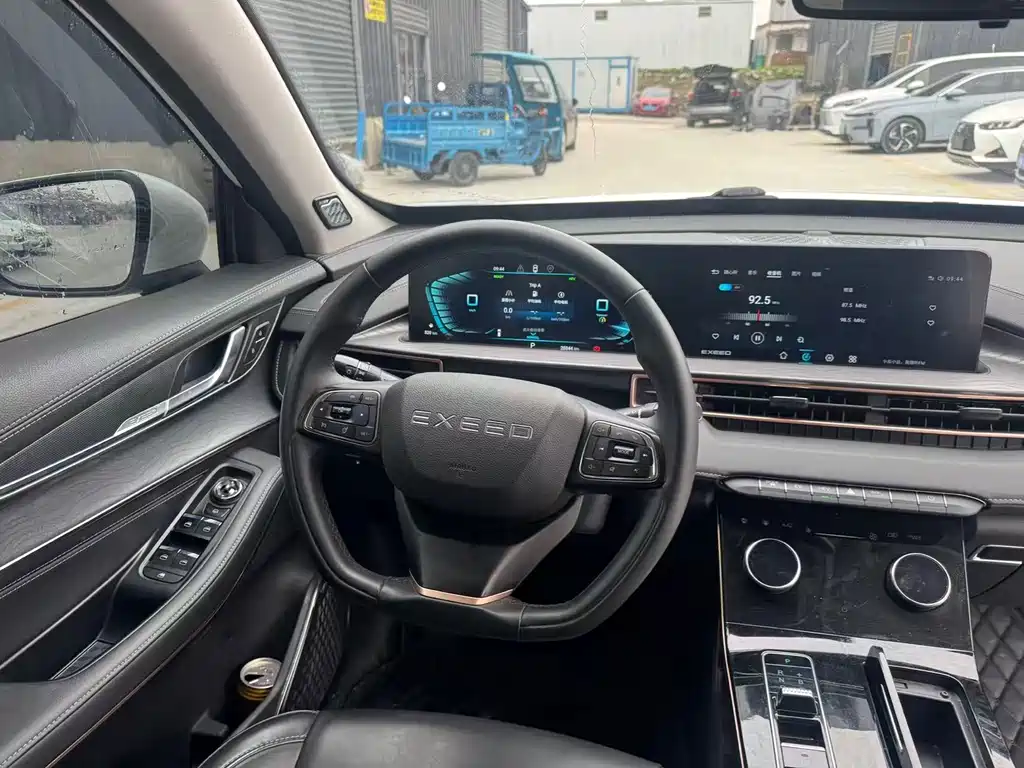 Exeed Zhaofeng C-DM — миниатюра 11