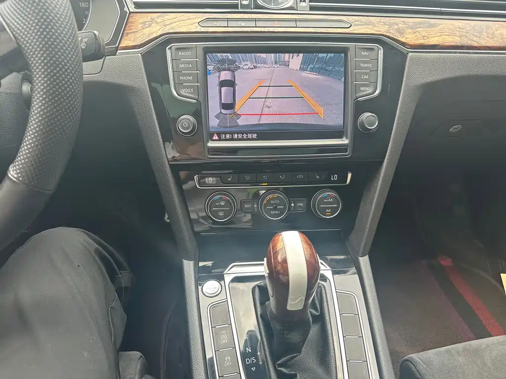 Volkswagen Magotan — миниатюра 17