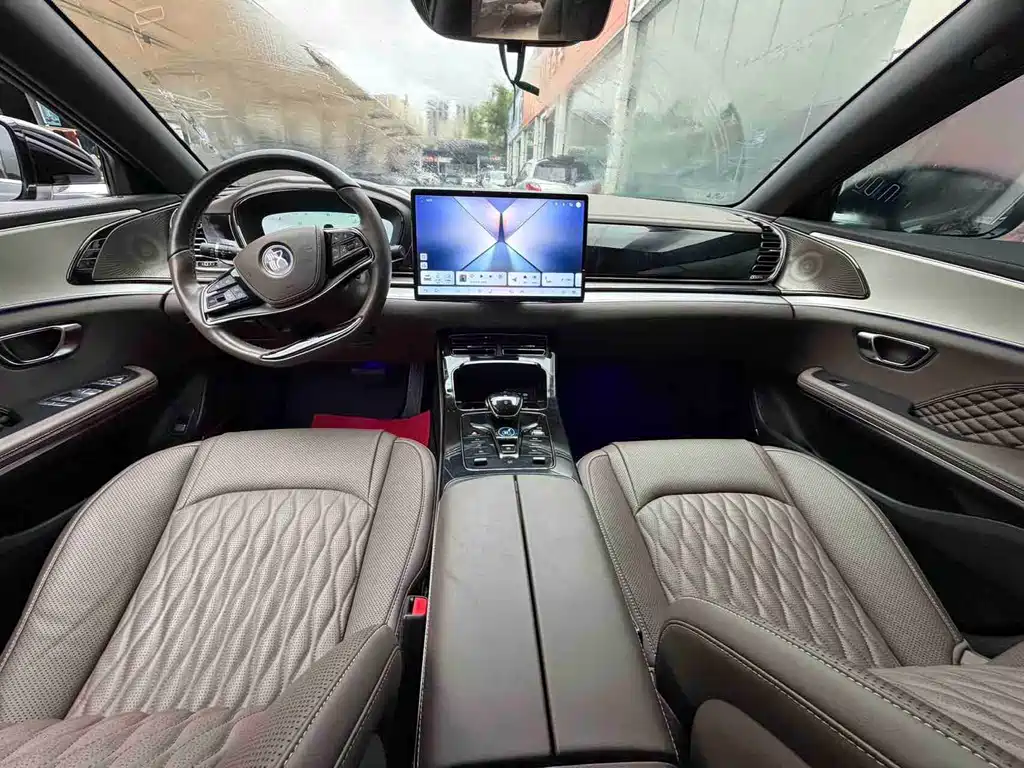 BYD Han — миниатюра 9