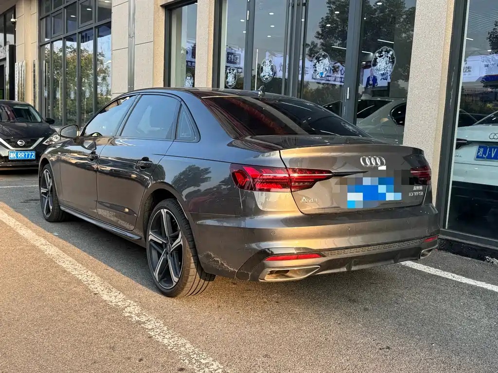 Audi A4L — миниатюра 3