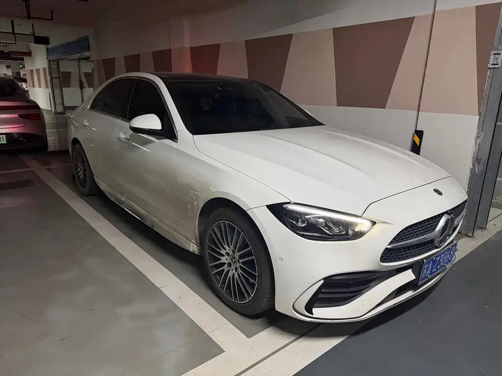 Mercedes-Benz C-Class — миниатюра 2
