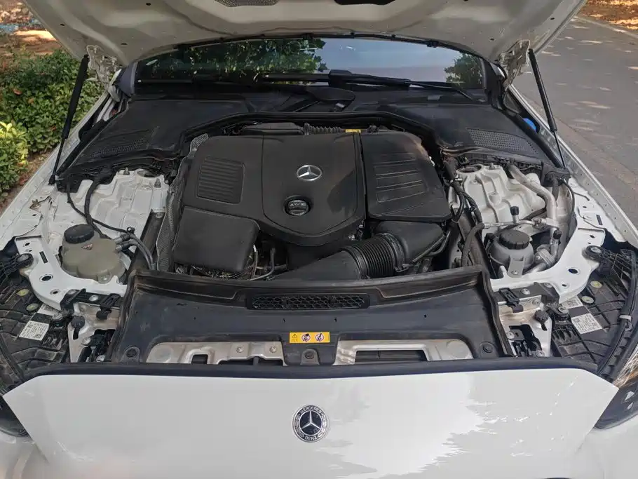 Mercedes-Benz C-Class — миниатюра 10