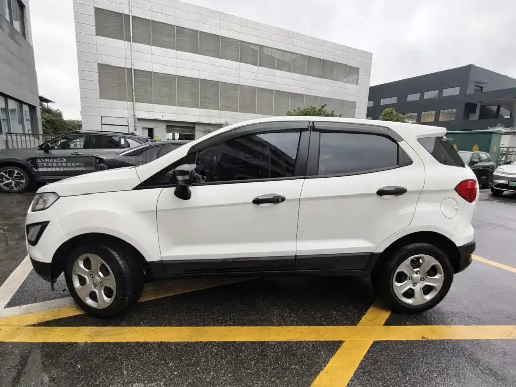 Ford Ecosport — миниатюра 9