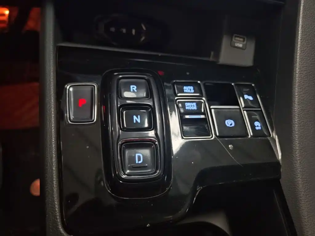 Hyundai Sonata — миниатюра 14