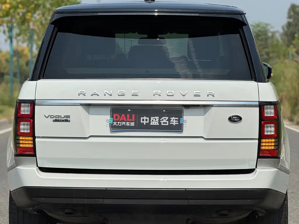 Land Rover Range Rover — миниатюра 5