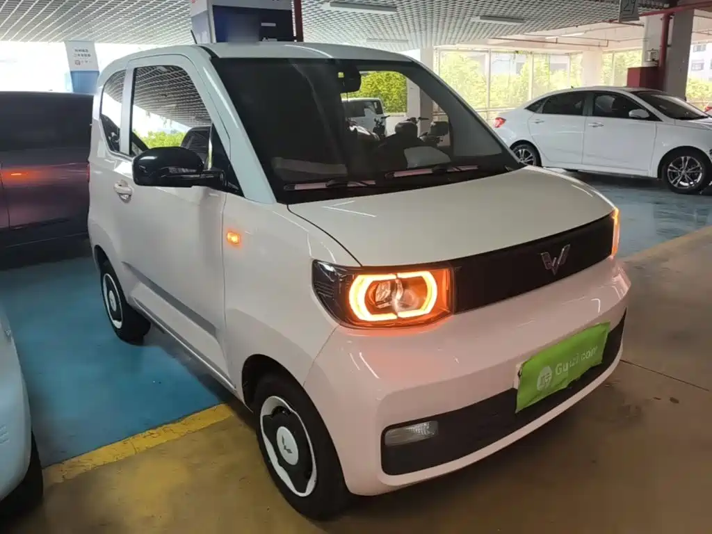 Wuling MINIEV — миниатюра 4