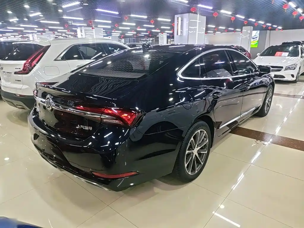 Buick LaCrosse — миниатюра 7