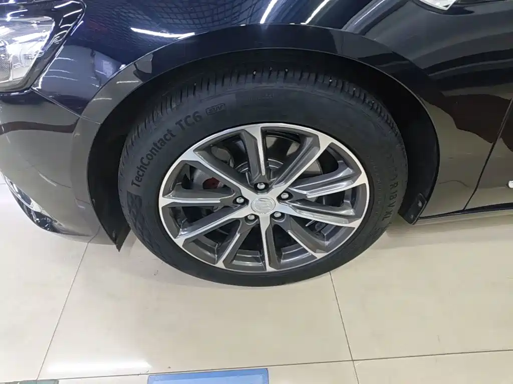 Buick LaCrosse — миниатюра 23