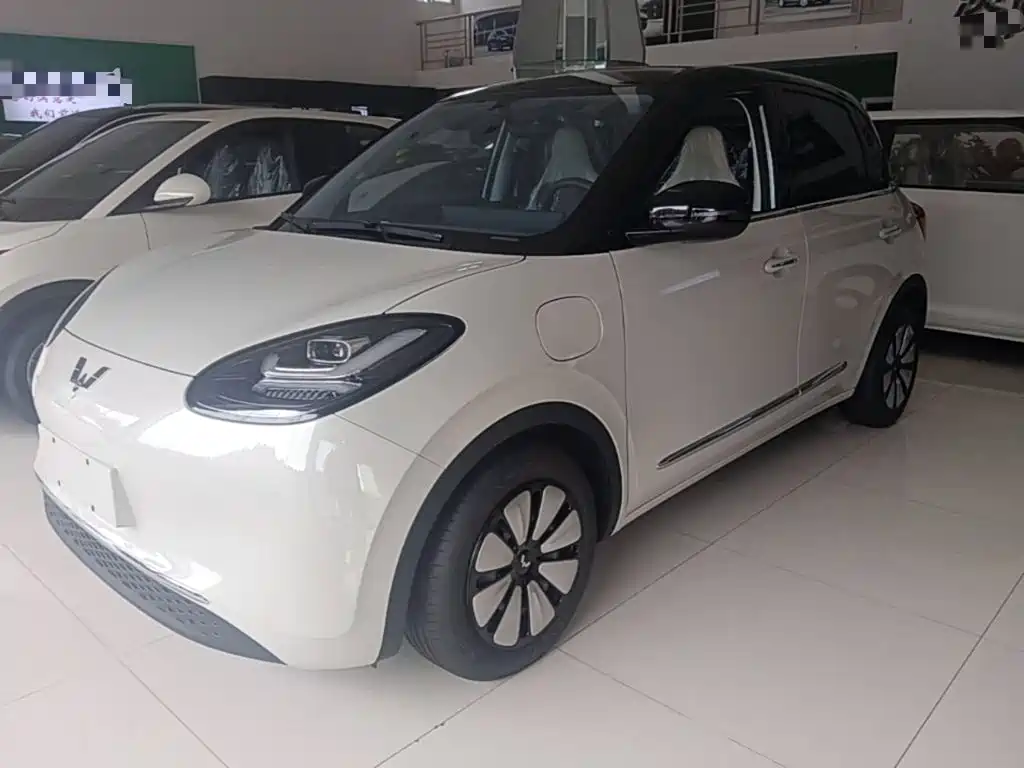Wuling Bingo — миниатюра 2
