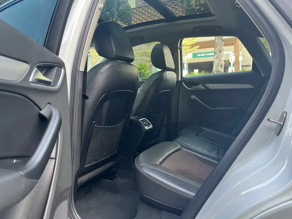 Audi Q3 — миниатюра 14