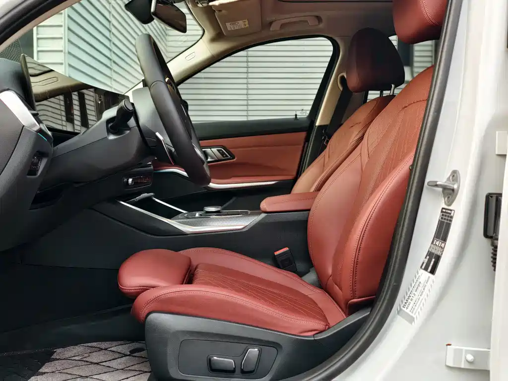 BMW 3 Series — миниатюра 10