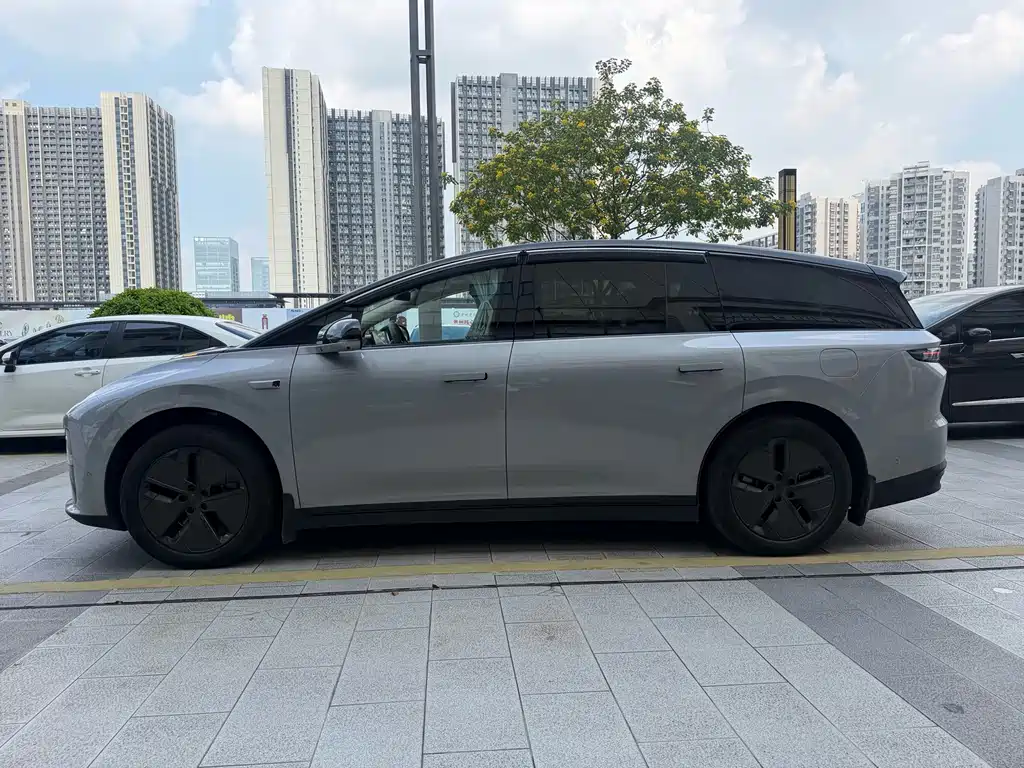 Li Auto Li i8 — миниатюра 3