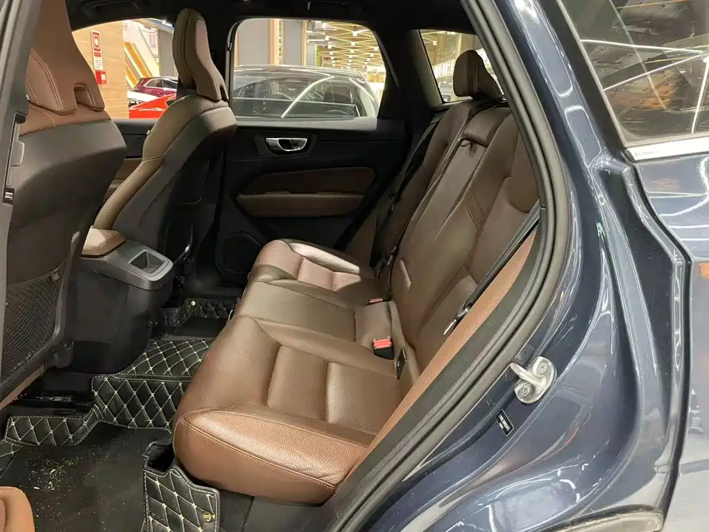 Volvo XC60 — миниатюра 2