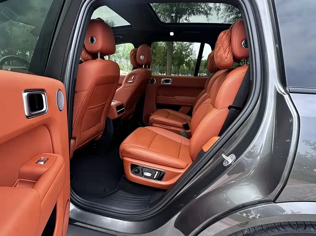 Li Auto Li L8 — миниатюра 5