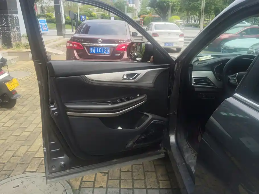Changan CS75 — миниатюра 7
