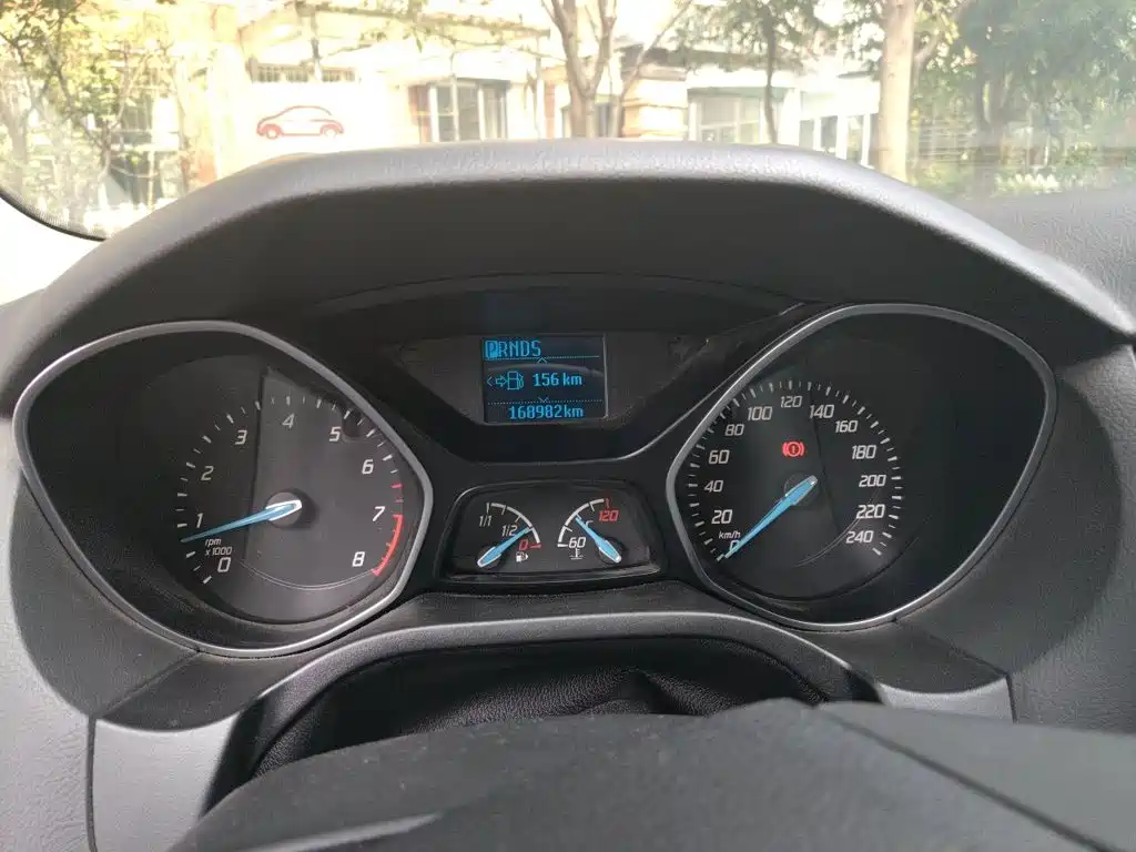 Ford Focus — миниатюра 12