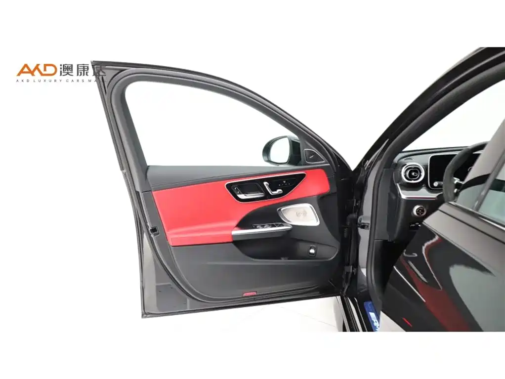 Mercedes-Benz C-Class AMG — миниатюра 10