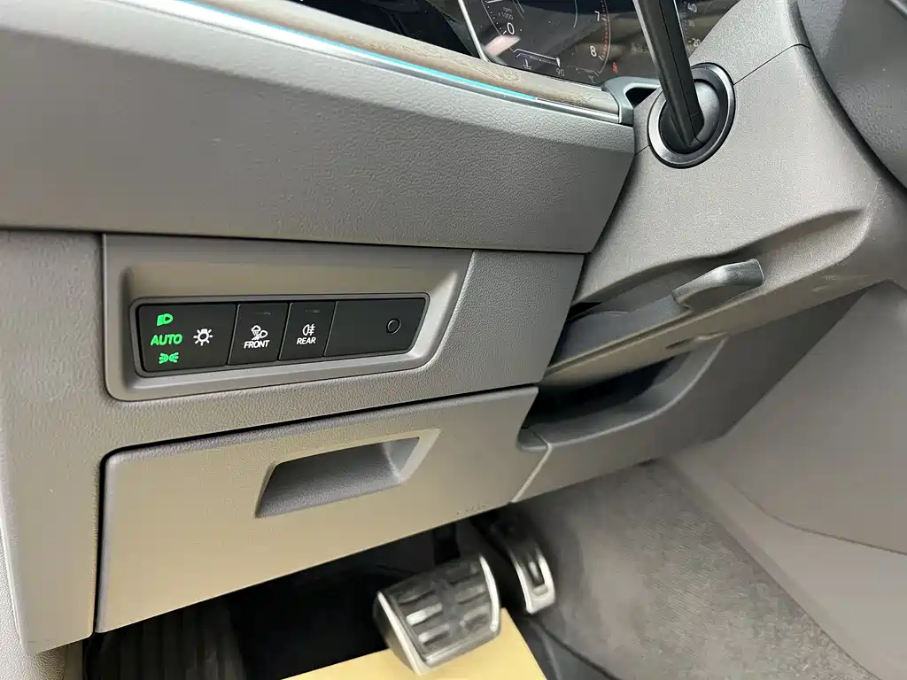 Volkswagen Touareg 2022 3.0TSI Sport