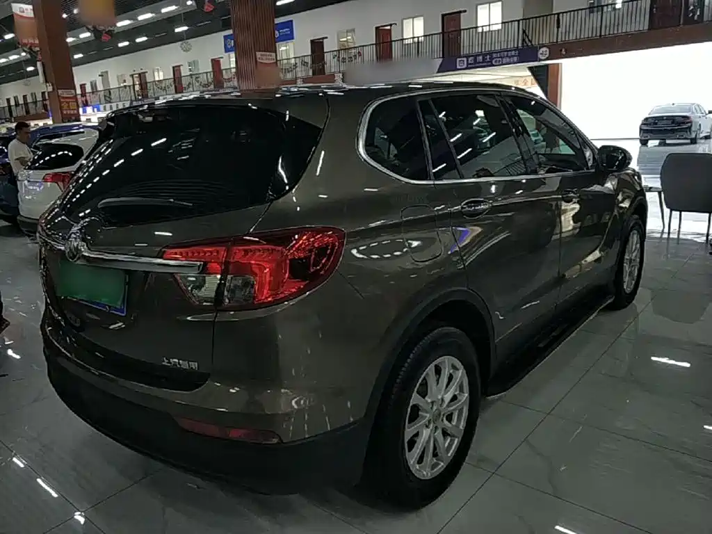 Buick Envision Plus — миниатюра 7