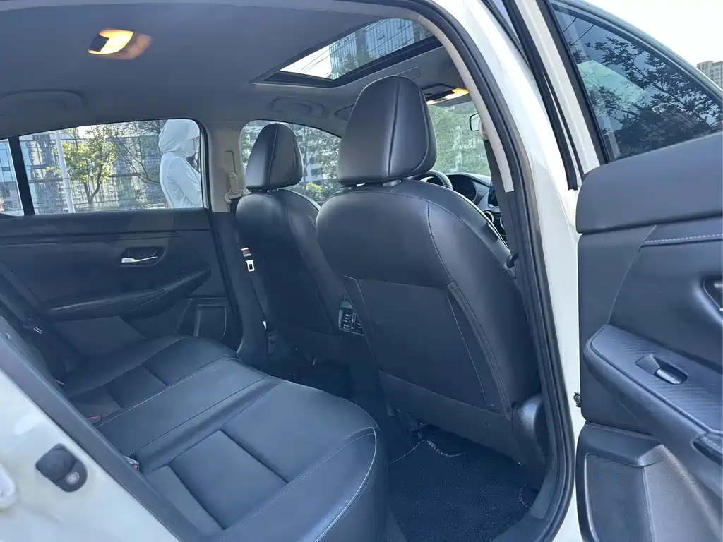 Nissan Sylphy — миниатюра 15