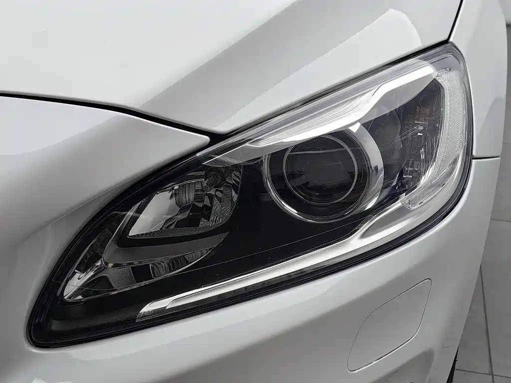 Volvo S60 — миниатюра 7