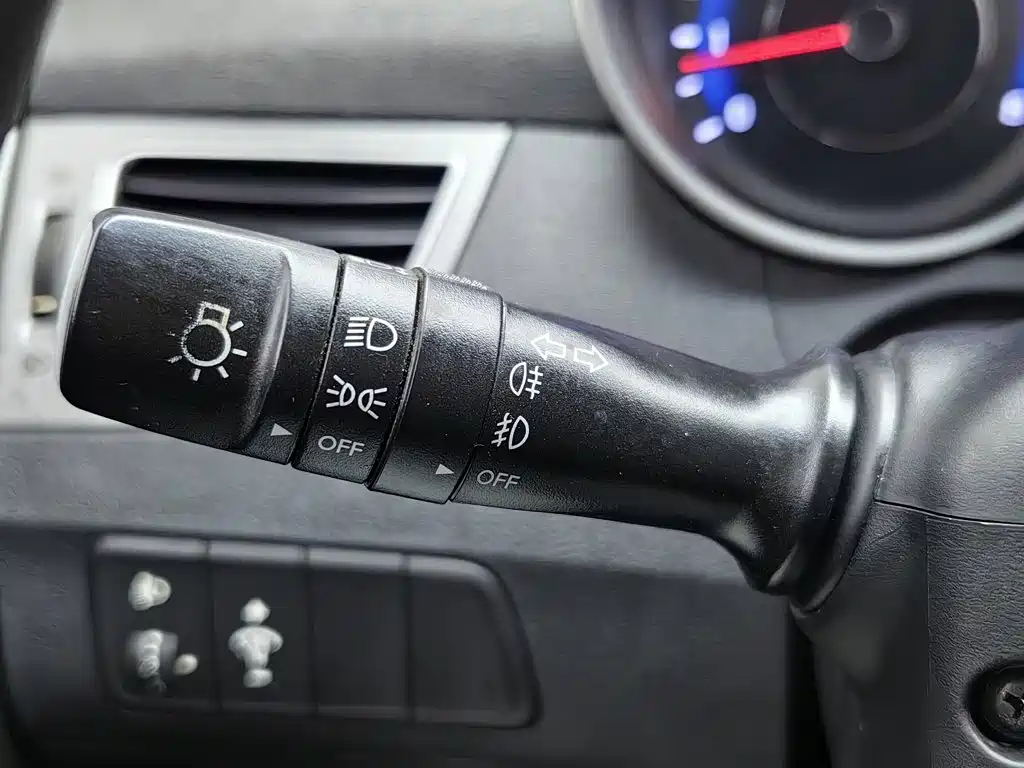 Hyundai Elantra Langdong — миниатюра 21