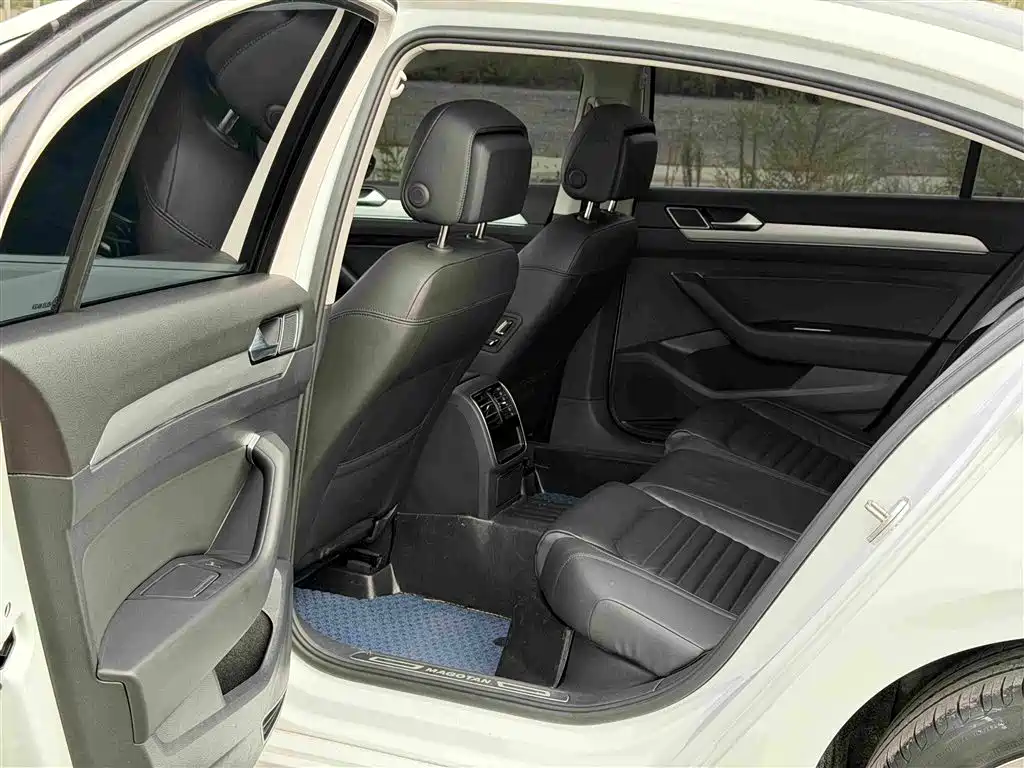 Volkswagen Magotan — миниатюра 8