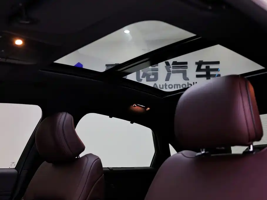 Ford Taurus — миниатюра 27