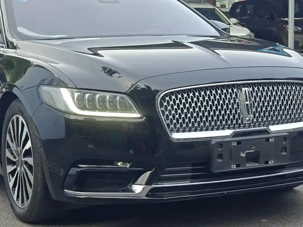 Lincoln Continental — миниатюра 3