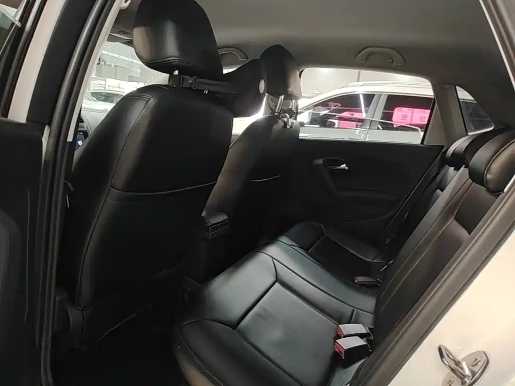 Volkswagen Polo — миниатюра 17