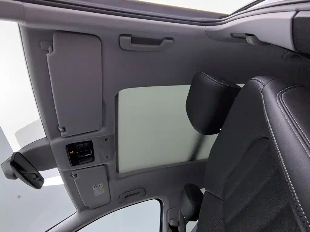 Volkswagen Talagon — миниатюра 14