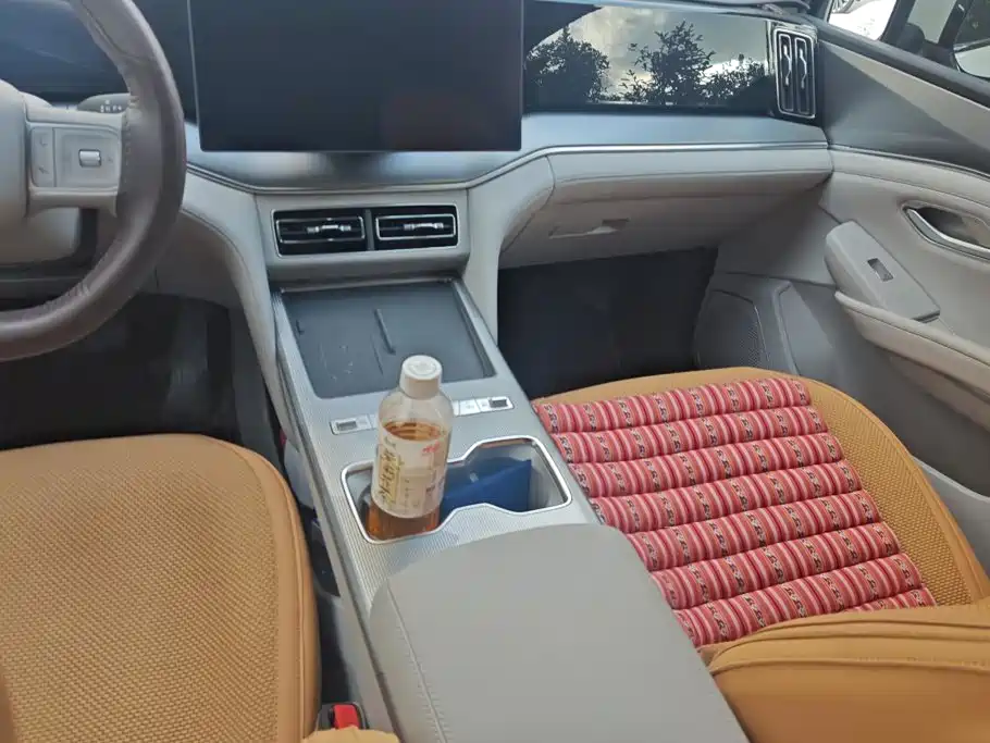 BYD Song Ultra — миниатюра 16