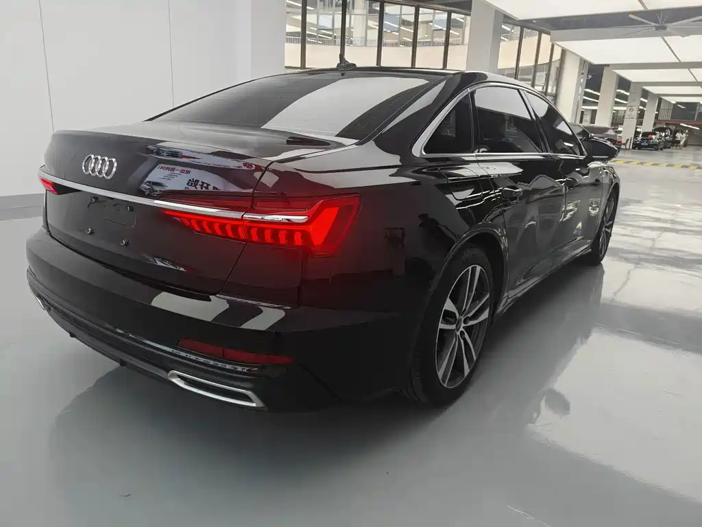 Audi A6L — миниатюра 6