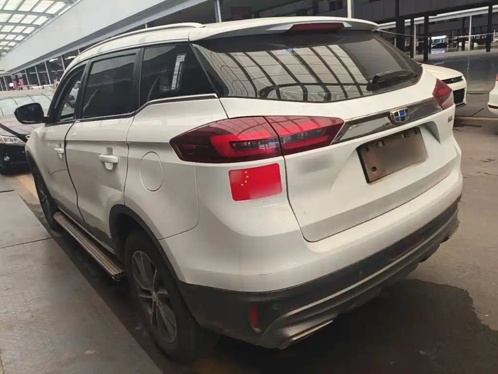 Geely Boyue — миниатюра 5