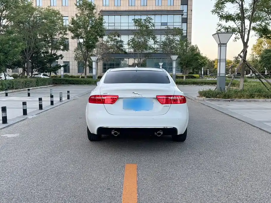 Jaguar XEL — миниатюра 14