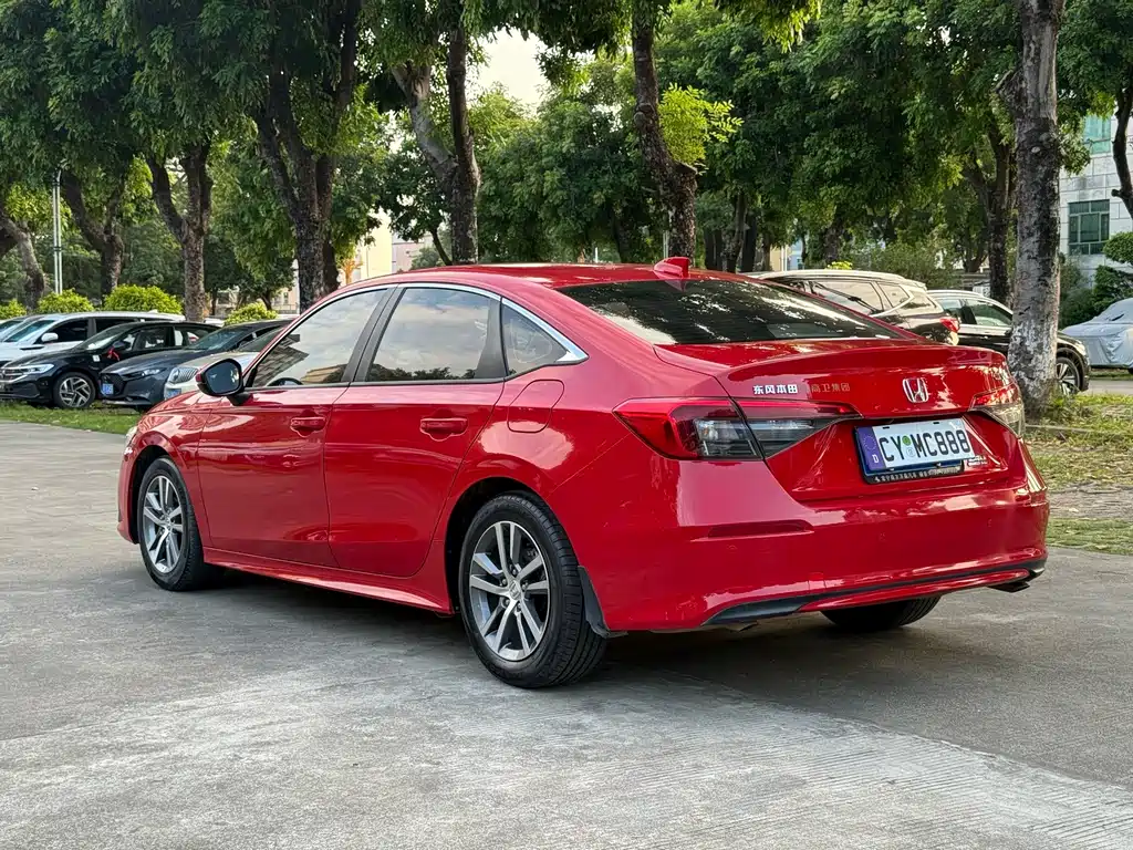 Honda Civic — миниатюра 9