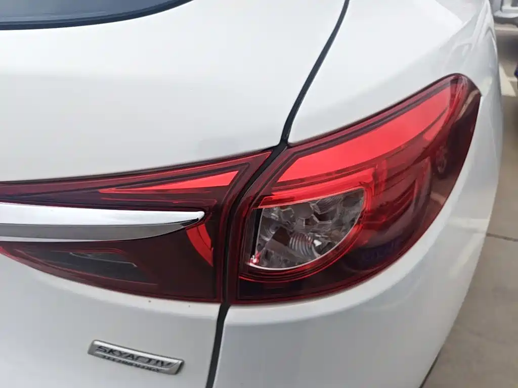 Mazda CX-4 — миниатюра 8