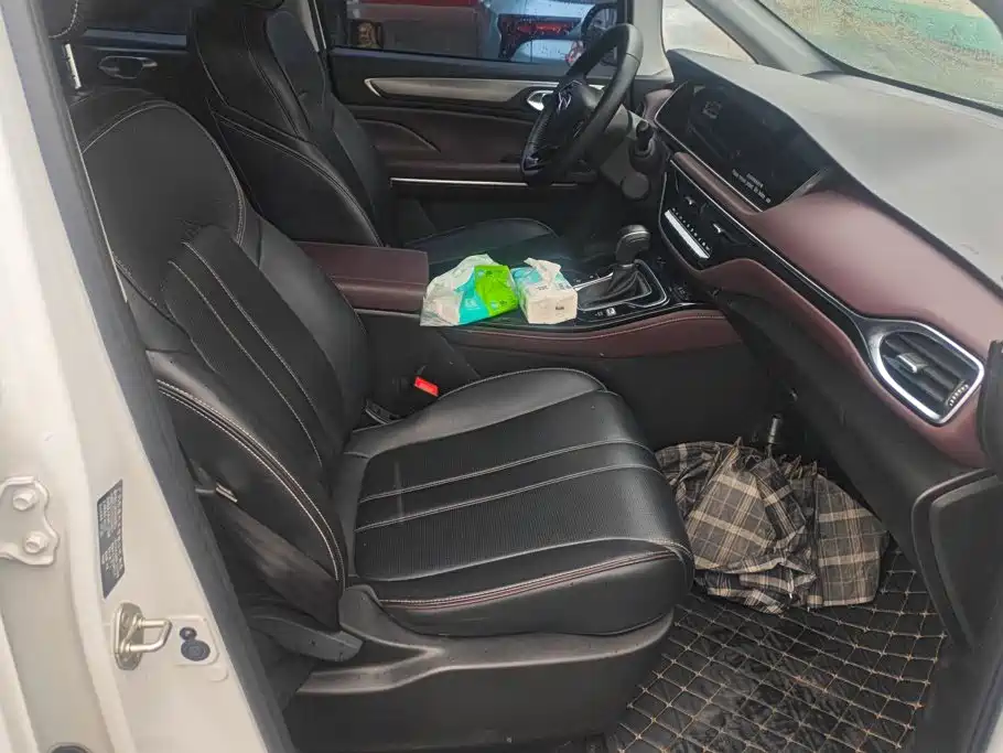GAC Motor Trumpchi M6 — миниатюра 8