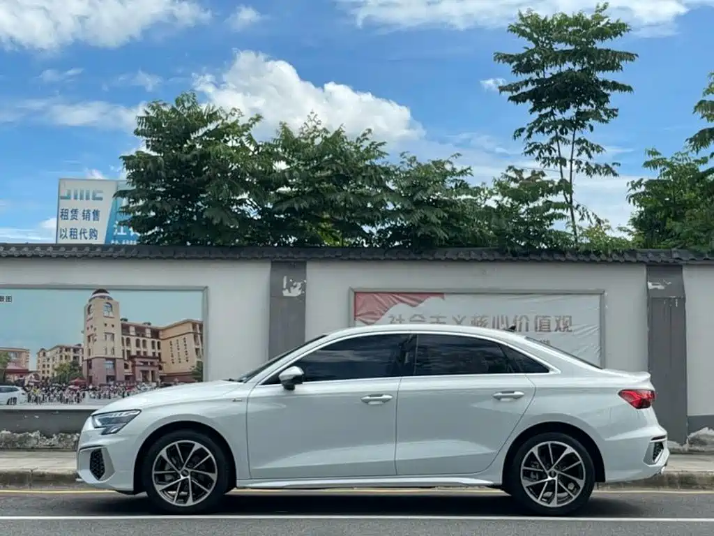 Audi A3 — миниатюра 4