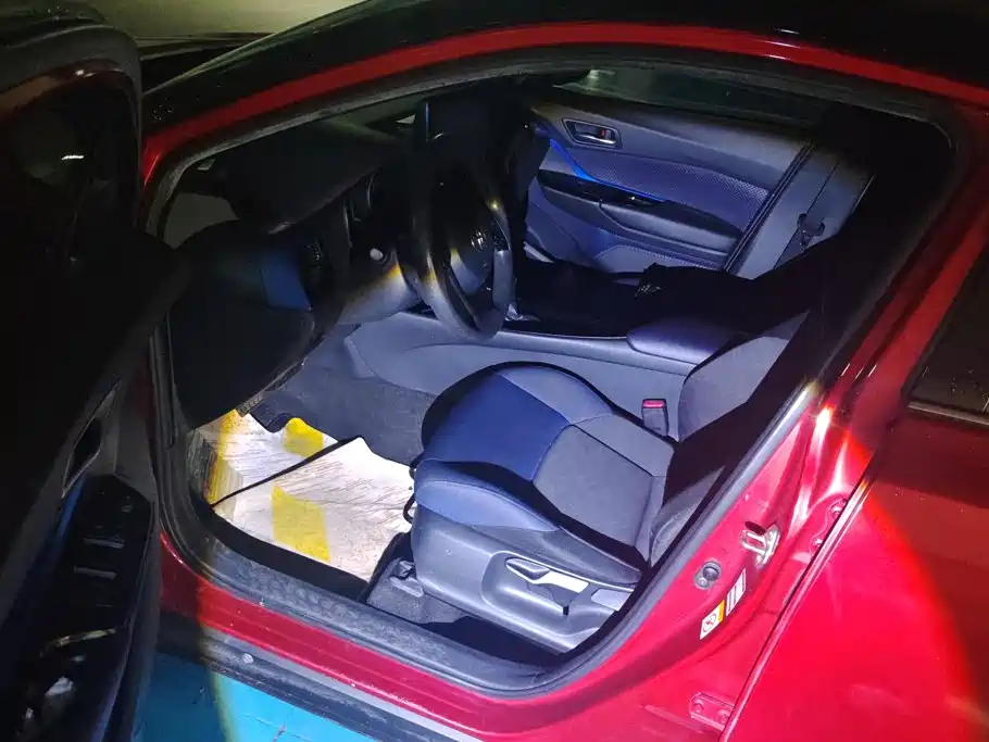 Toyota C-HR — миниатюра 9