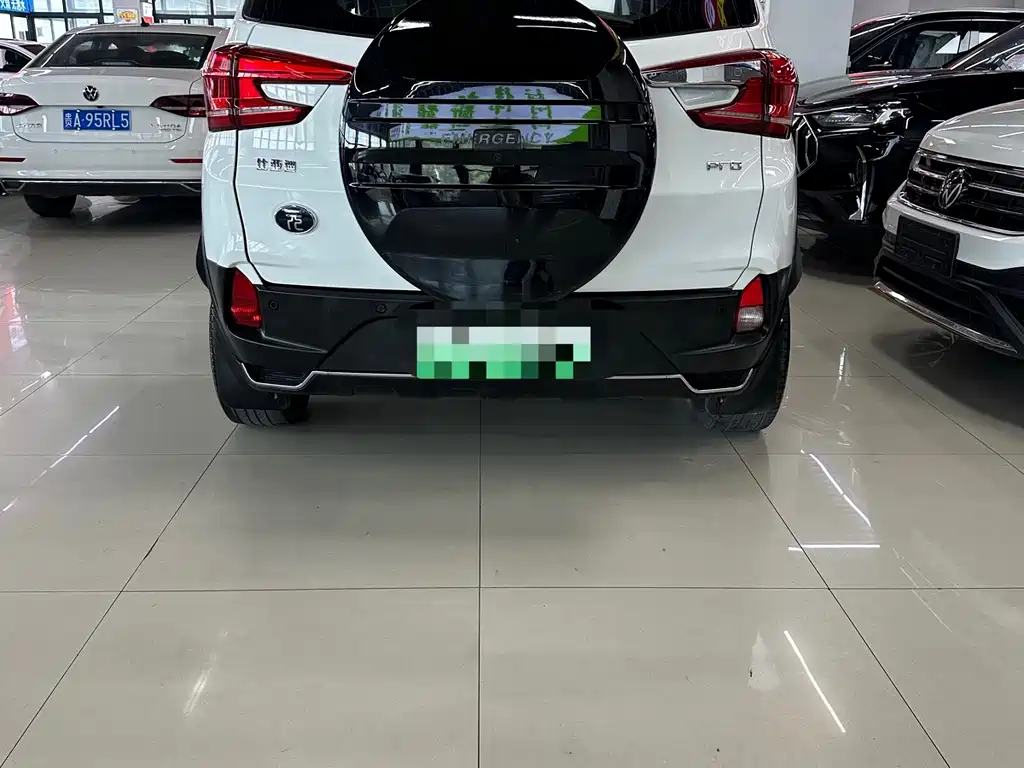 BYD Yuan Pro — миниатюра 3