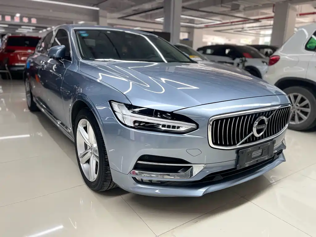 Volvo S90 — миниатюра 3