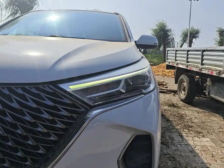 Haval M6 — миниатюра 5