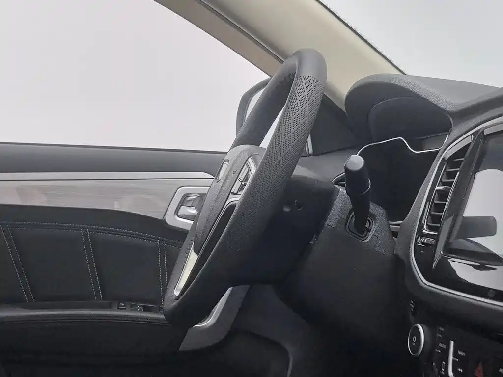 Geely Vision X6 — миниатюра 22