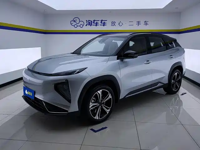 2025 Geely Galaxy L7