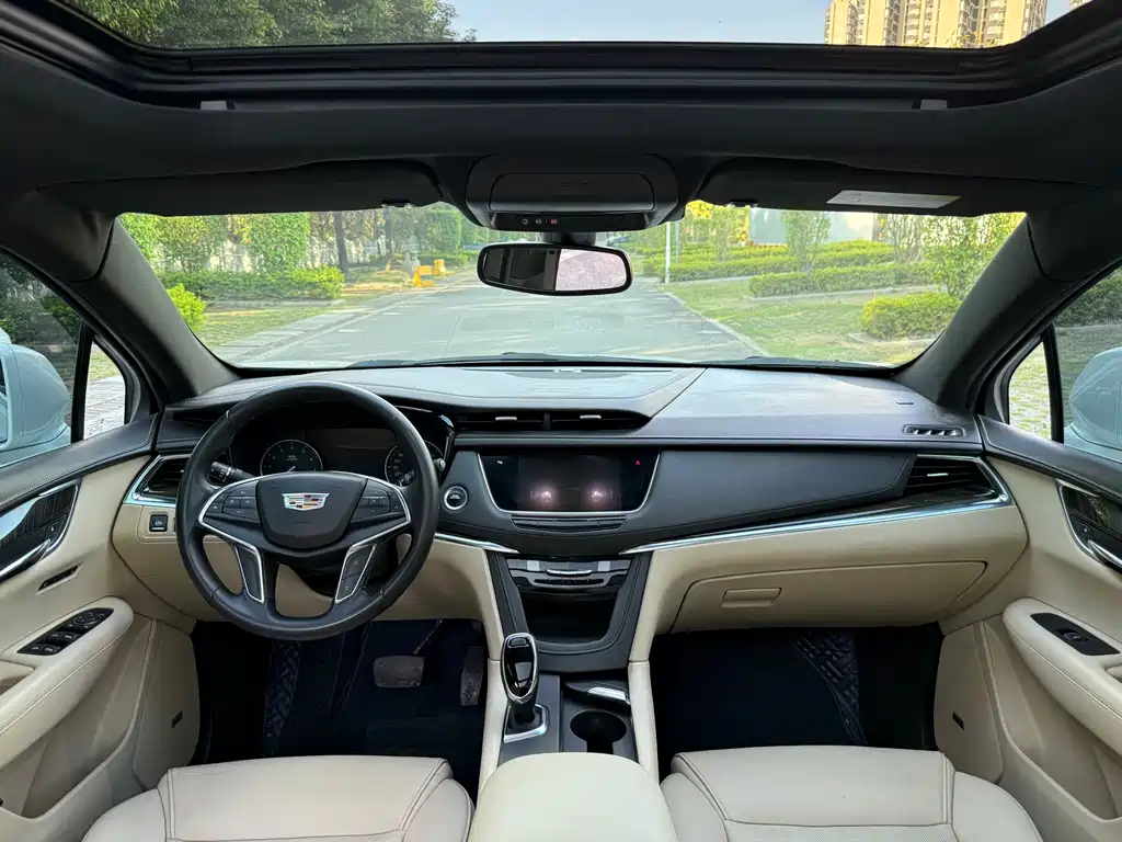 Cadillac XT5 — миниатюра 13